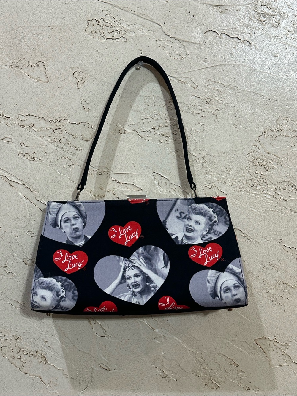 Black 'I Love Lucy' With Heart Graphic Shoulder Bag Purse - Picture 2 of 7